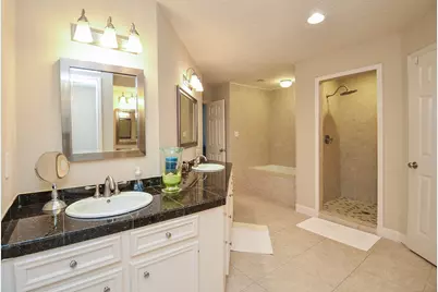 2842 W Pebble Beach Drive, Missouri City, TX 77459 - Photo 21
