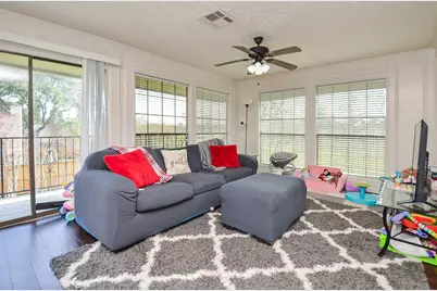 2842 W Pebble Beach Drive, Missouri City, TX 77459 - Photo 37