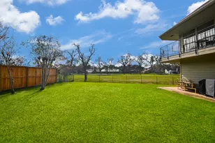 2842 W Pebble Beach Dr, Missouri City, TX 77459 - Photo 35