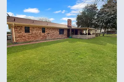 130 Elm Street, Flatonia, TX 78941 - Photo 17