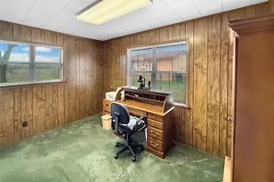 130 Elm St, Flatonia, TX 78941 - Photo 11