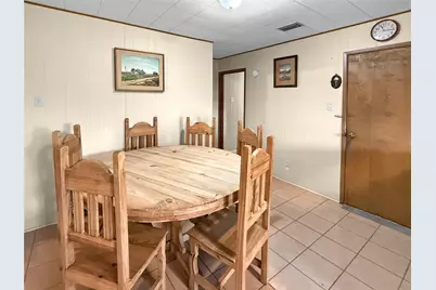 130 Elm Street, Flatonia, TX 78941 - Photo 5