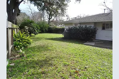 3818 Bolivia Boulevard, Houston, TX 77092 - Photo 23
