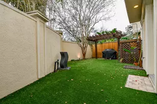 2094 Brentwood Dr, Houston, TX 77019 - Photo 47