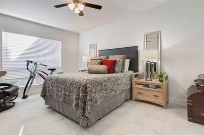 2234 S Piney Point Road #110, Houston, TX 77063 - Photo 17