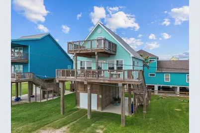 130 Beachcomber Avenue, Surfside Beach, TX 77541 - Photo 1