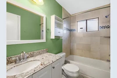 3823 Suttonford Drive, Houston, TX 77066 - Photo 13