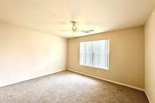 8303 Cliffshire Ct, Houston, TX 77083 - Photo 33
