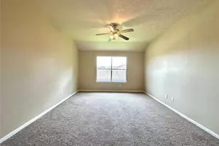 8303 Cliffshire Ct, Houston, TX 77083 - Photo 29