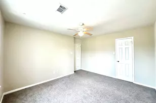 8303 Cliffshire Ct, Houston, TX 77083 - Photo 31