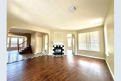 8303 Cliffshire Court, Houston, TX 77083 - Photo 9