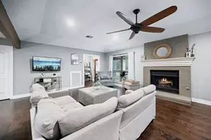 120 April Wind Dr E, Montgomery, TX 77356 - Photo 5