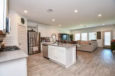 8214 Brahman Lane, Rosharon, TX 77583 - Photo 7