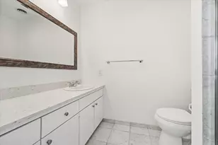 2105 S Winrock Blvd S, Houston, TX 77057 - Photo 13