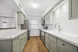 2105 S Winrock Blvd S, Houston, TX 77057 - Photo 7