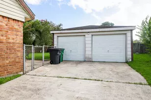 15706 Sea Liner Dr, Houston, TX 77062 - Photo 27