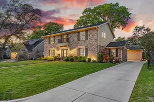 14542 Broadgreen Dr, Houston, TX 77079 - Photo 3