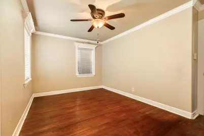 229 Caladium Street, Lake Jackson, TX 77566 - Photo 17