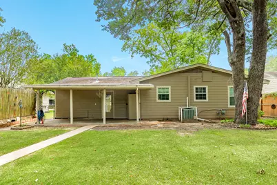 229 Caladium Street, Lake Jackson, TX 77566 - Photo 21
