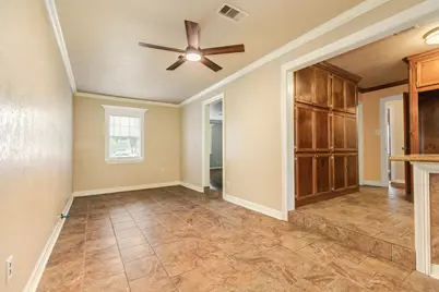 229 Caladium Street, Lake Jackson, TX 77566 - Photo 9
