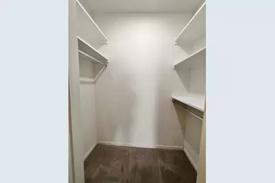 3005 Walnut Bend Lane #32, Houston, TX 77042 - Photo 19