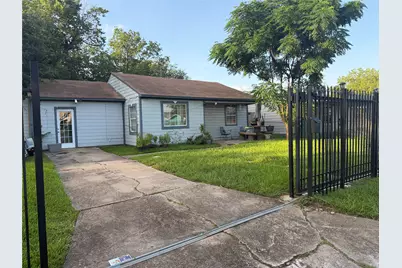 2305 Windsor Lane, Pasadena, TX 77506 - Photo 1