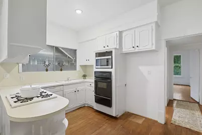 3308 Yupon Street, Houston, TX 77006 - Photo 9
