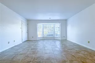9201 Clarewood Dr, Houston, TX 77036 - Photo 5