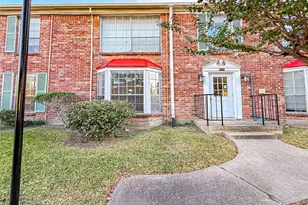9201 Clarewood Dr, Houston, TX 77036 - Photo 13