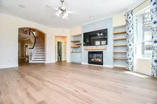 2227 Upland Park Dr, Sugar Land, TX 77479 - Photo 11