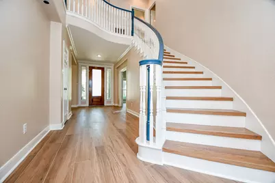 2227 Upland Park Drive, Sugar Land, TX 77479 - Photo 5