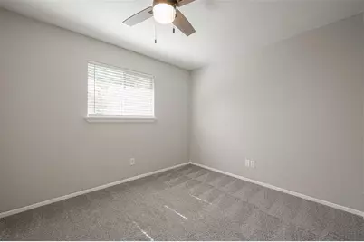 6 N Waxberry Road, The Woodlands, TX 77381 - Photo 25