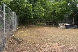 7812 E Magnolia St, Houston, TX 77012 - Photo 3