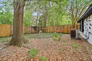 30 Crestbriar Ct, Baytown, TX 77521 - Photo 23