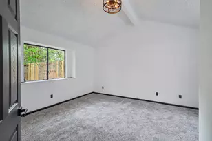 30 Crestbriar Ct, Baytown, TX 77521 - Photo 13