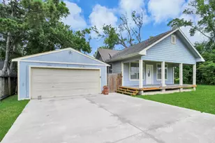 114 N Holmes St, La Porte, TX 77571 - Photo 29