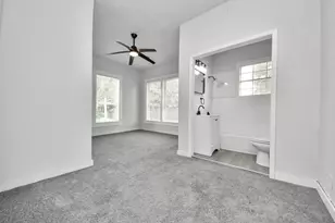 114 N Holmes St, La Porte, TX 77571 - Photo 25