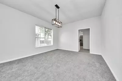 114 N Holmes Street, La Porte, TX 77571 - Photo 9
