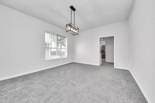114 N Holmes St, La Porte, TX 77571 - Photo 9