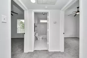 114 N Holmes St, La Porte, TX 77571 - Photo 19
