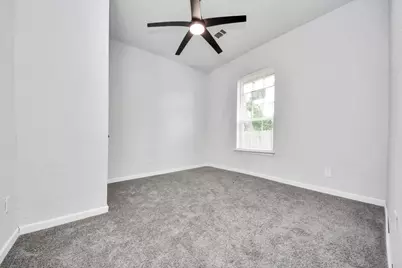 114 N Holmes Street, La Porte, TX 77571 - Photo 23