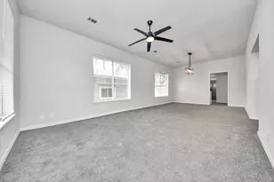 114 N Holmes St, La Porte, TX 77571 - Photo 5