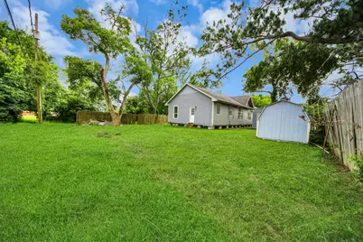 114 N Holmes Street, La Porte, TX 77571 - Photo 31