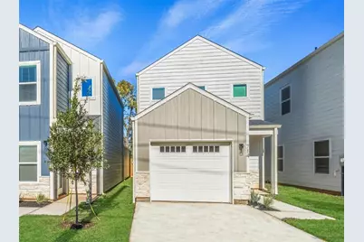 714 West Dallas Street, Conroe, TX 77301 - Photo 1