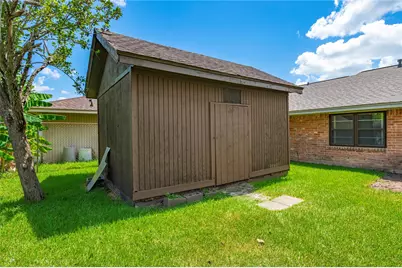 10411 Glenkirk, Houston, TX 77089 - Photo 21