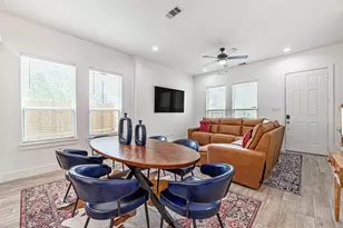 1273 Dewalt St, Houston, TX 77088 - Photo 9