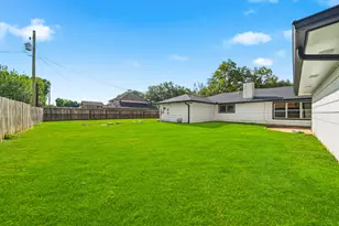 9 Robin Dr, Alvin, TX 77511 - Photo 21