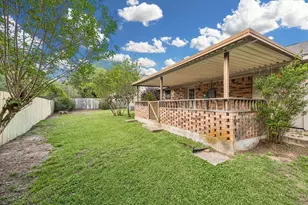 103 Bluebonnet Dr, Bellville, TX 77418 - Photo 19
