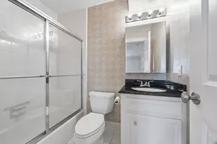 1119 Banks St, Houston, TX 77006 - Photo 5