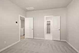 2310 Millican Dr, Dayton, TX 77535 - Photo 9